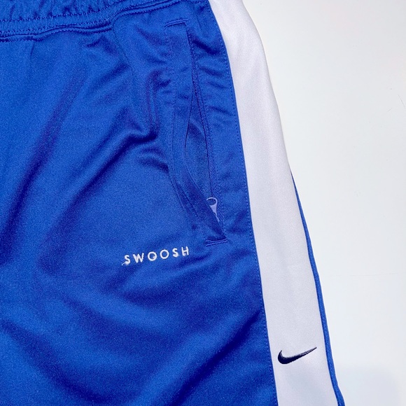 Nike Double Swoosh PK Shorts - Picture 3 of 7